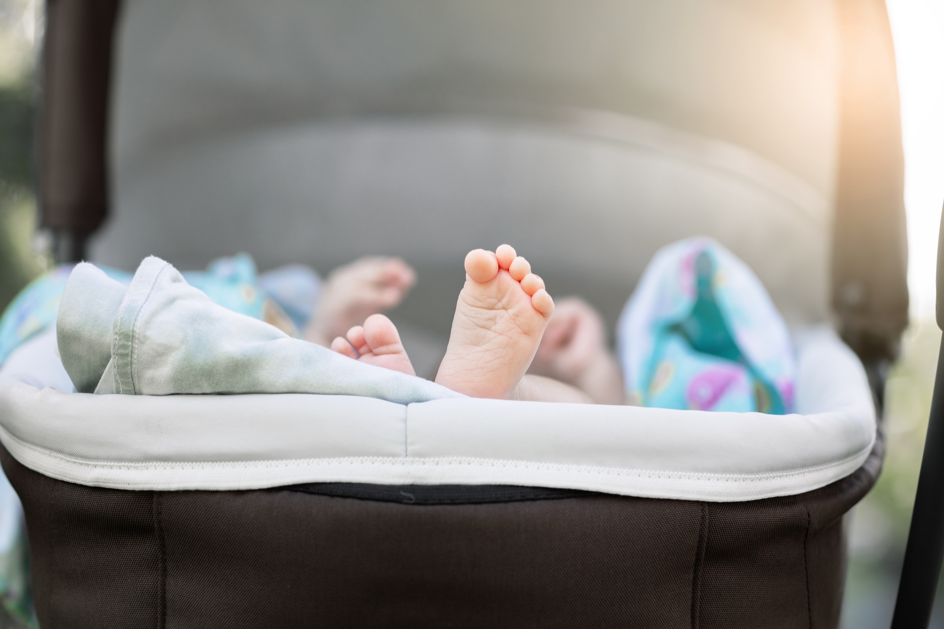 Woman accused of trying to kidnap infant in stroller 