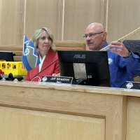 Outgoing Millcreek mayor offers parting words of wisdom as new city leader takes oath