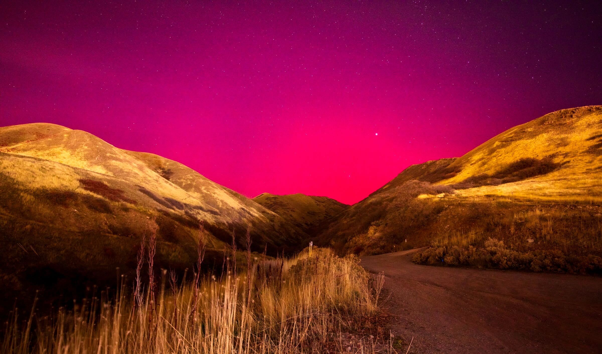 Northern lights seen in Utah, as NOAA issues 'very rare' geomagnetic storm watch