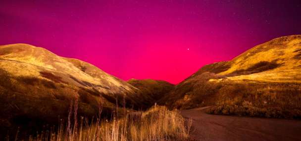 Northern lights seen in Utah, as NOAA issues 'very rare' geomagnetic storm watch