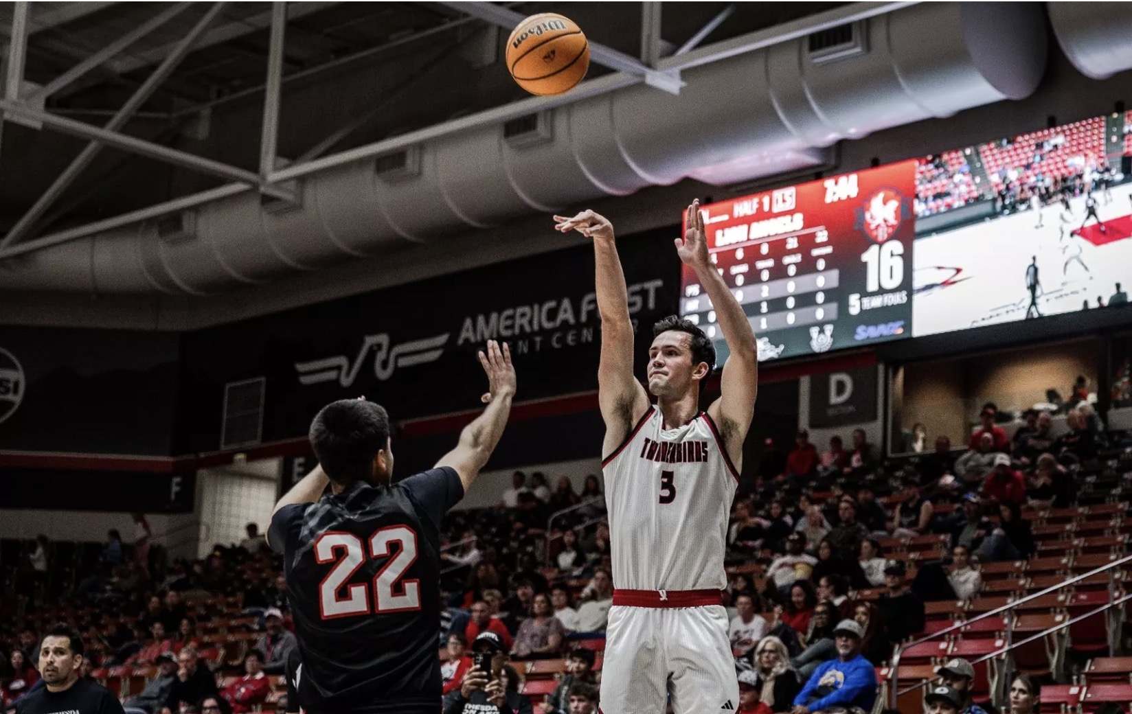 Southern Utah men's basketball gets first win of season against Bethesda