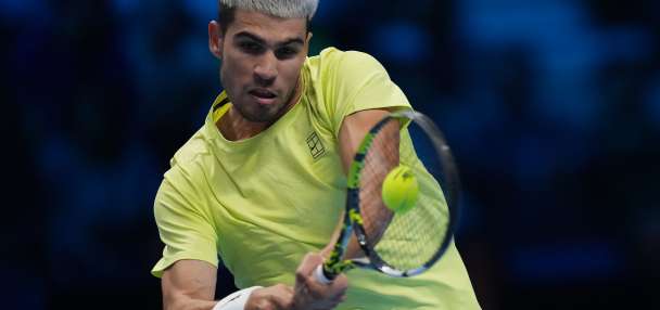 Carlos Alcaraz seals year-ending No. 1 ranking with another win at the ATP Finals