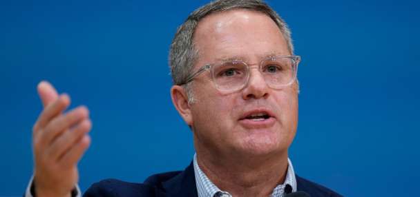 Walmart CEO Doug McMillon announces his surprise retirement at age 59