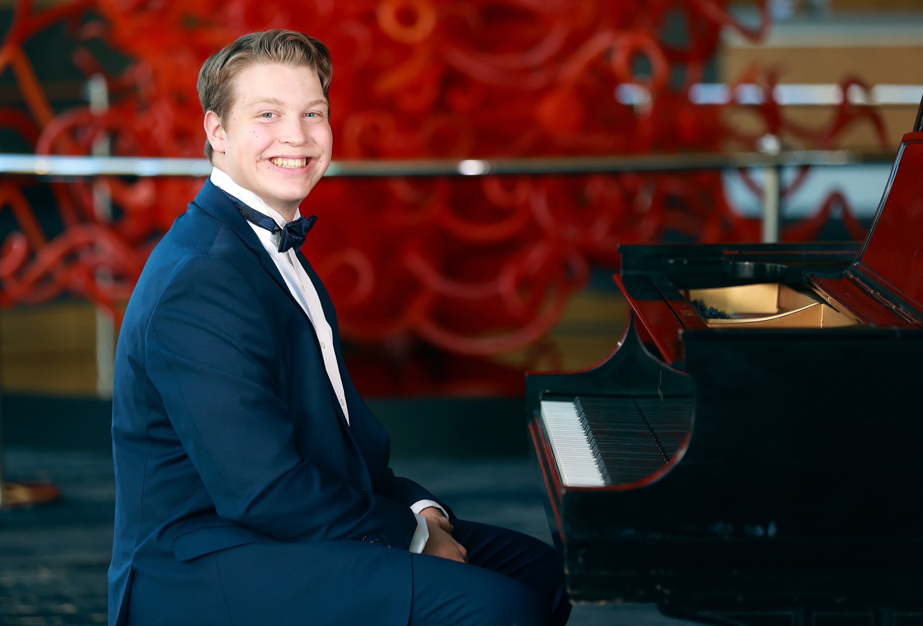 This 16-year-old found out he's soloing with the Utah Symphony while playing a video game