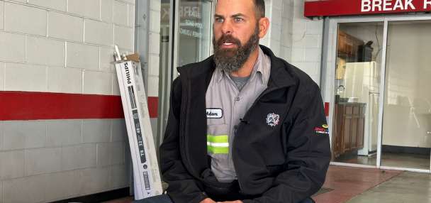 Scrapyard workers recount horrific scene after UPS plane crash destroyed Kentucky business