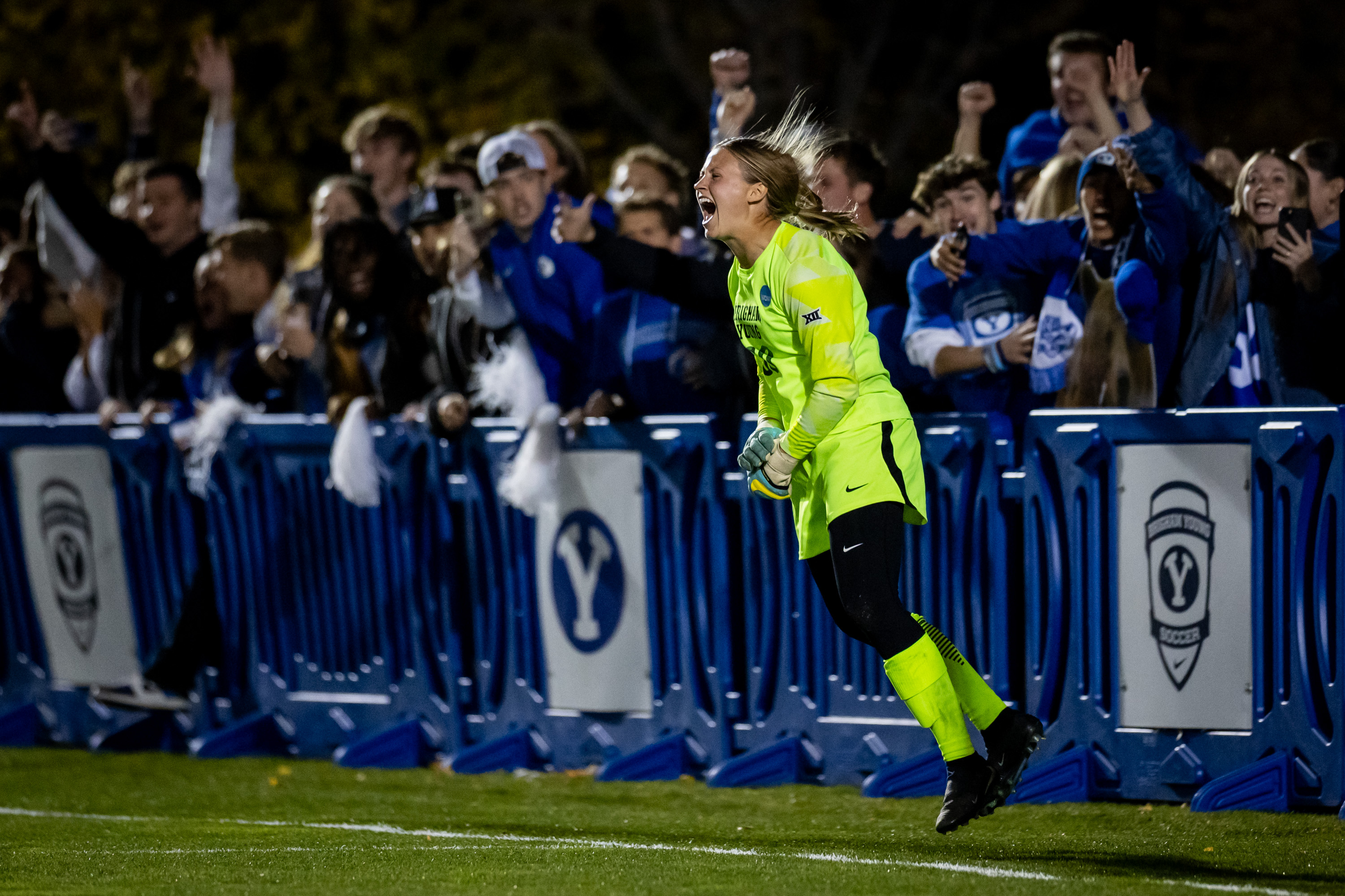 Peterson, BYU extend season, advance over Utah State after dramatic shootout