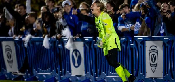 Peterson, BYU extend season, advance over Utah State after dramatic shootout
