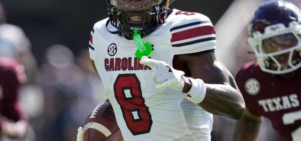 Texas state trooper who had run-in with South Carolina's Nyck Harbor was sent home from game