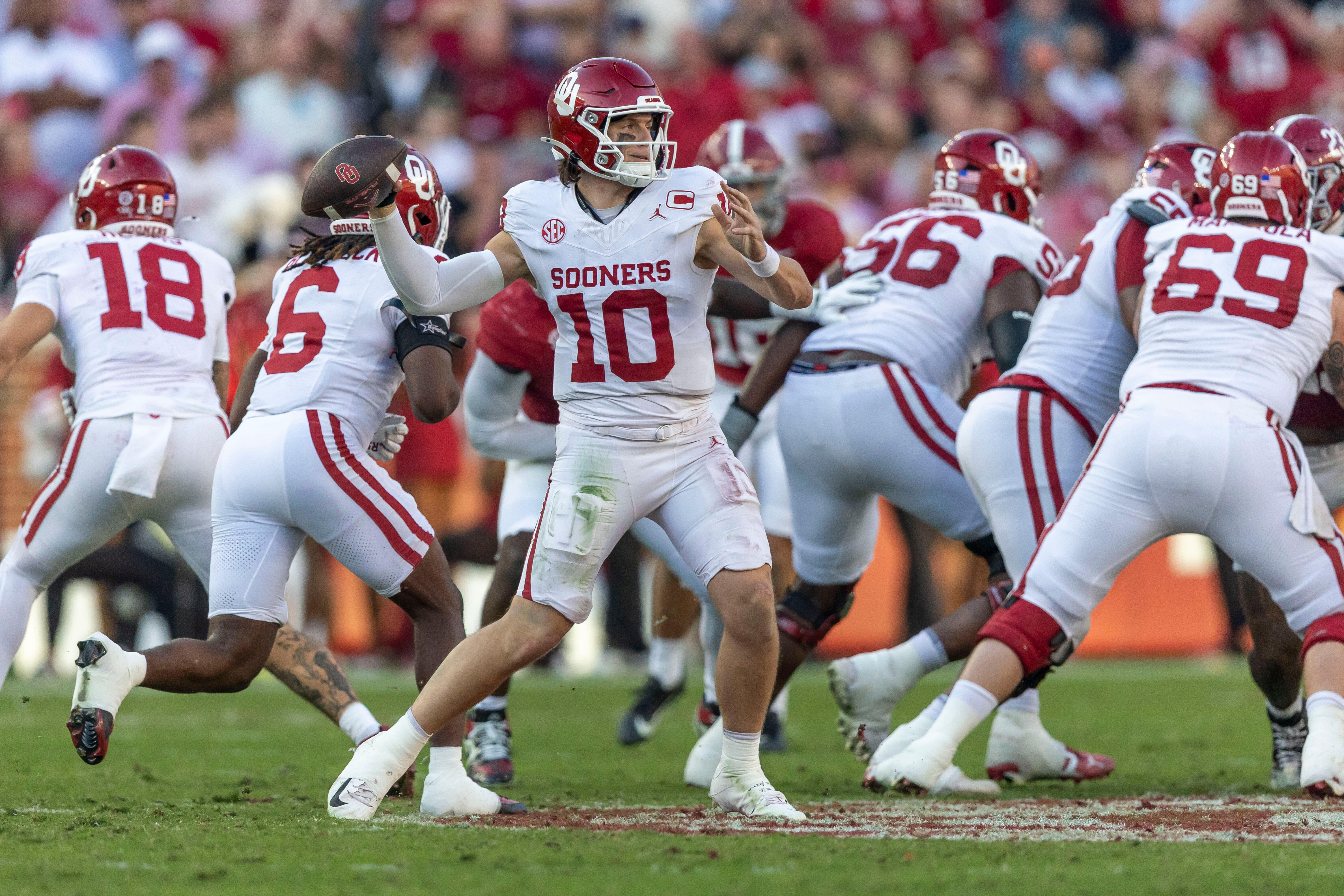 Josh Furlong's AP Top 25: Georgia, Oklahoma shake up top 10 with weekend wins