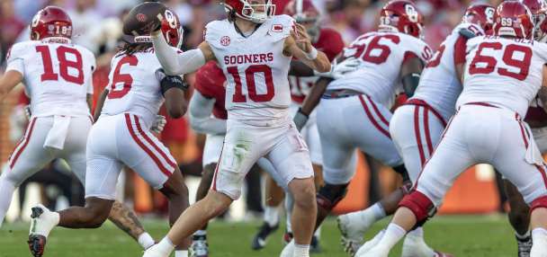 Josh Furlong's AP Top 25: Georgia, Oklahoma shake up top 10 with weekend wins