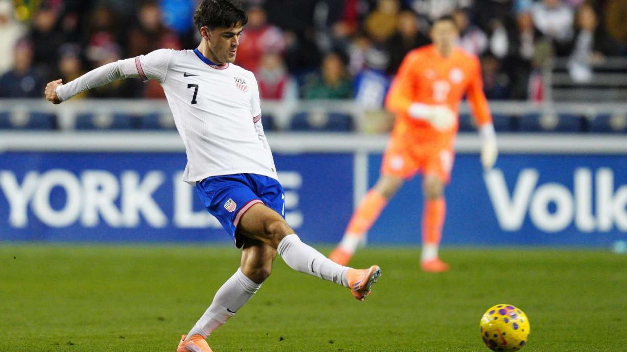 United States' Gio Reyna plays the ball during the first half of an international friendly soccer match against Paraguay, Saturday, Nov. 15, 2025, in Chester, Pa.