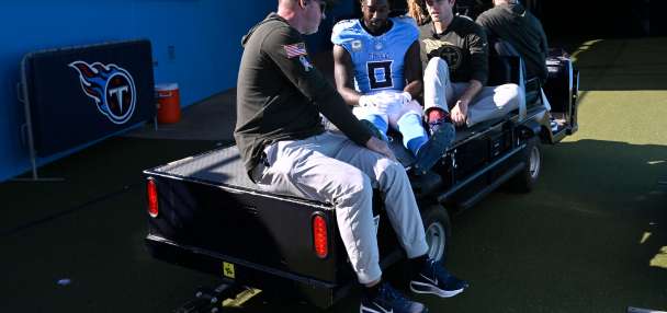 Calvin Ridley's return for the Titans ends abruptly with ankle injury against Texans