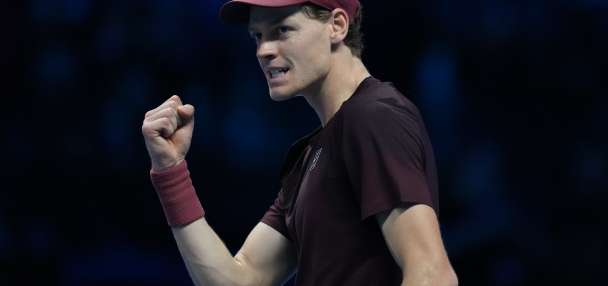 Jannik Sinner beats Carlos Alcaraz to retain ATP Finals title before his home fans