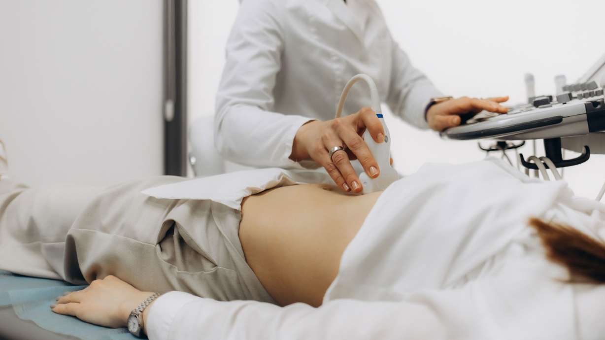 About a quarter of mothers did not receive prenatal care in their first trimesters, according to a new March of Dimes report.