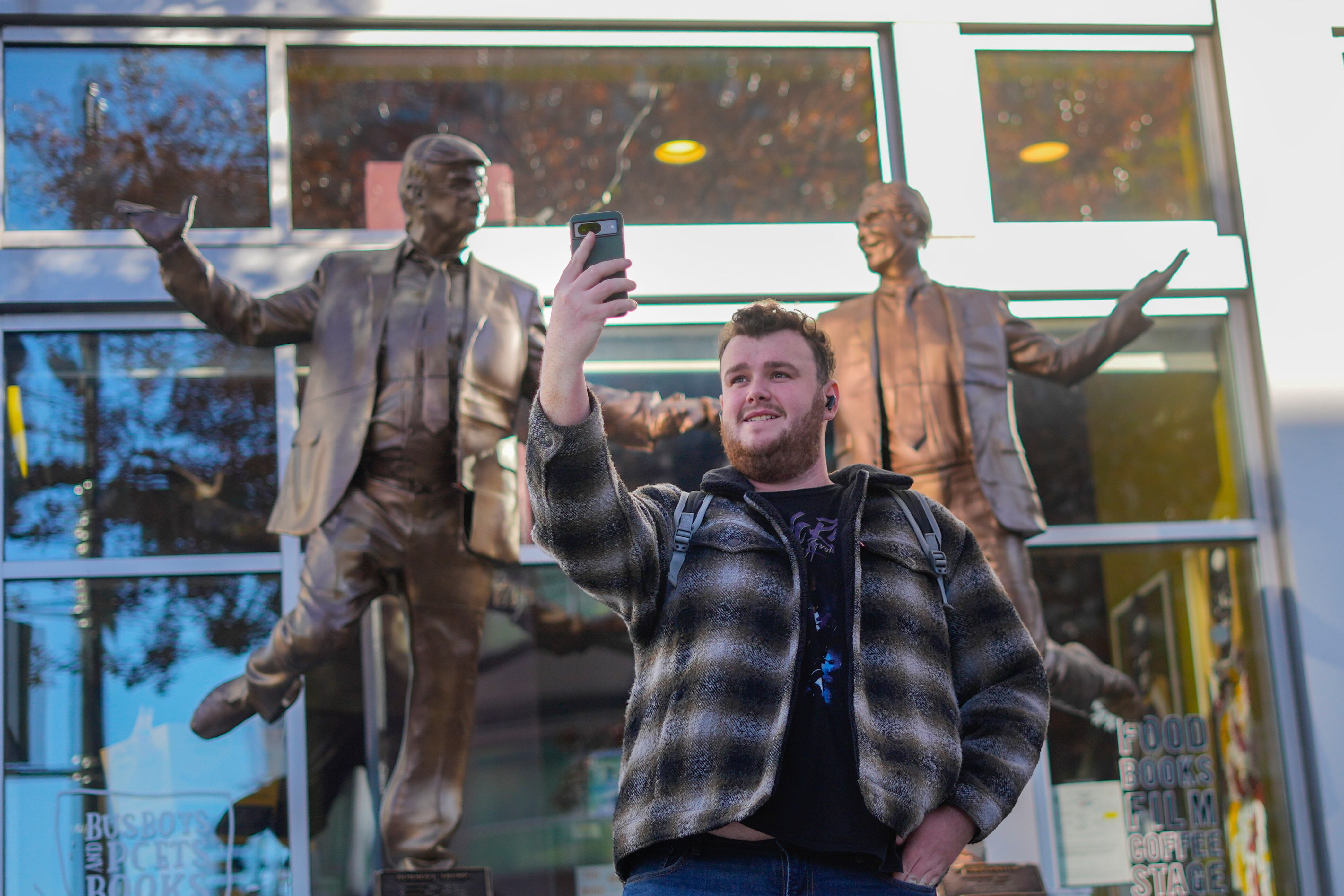 Utahns align with national sentiment on releasing Epstein documents