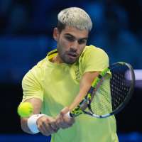Alcaraz withdraws from Davis Cup Finals because of hamstring injury
