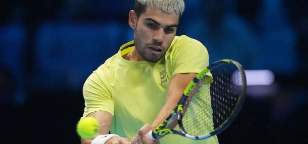 Alcaraz withdraws from Davis Cup Finals because of hamstring injury