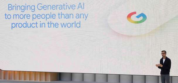 Top Business story anchor