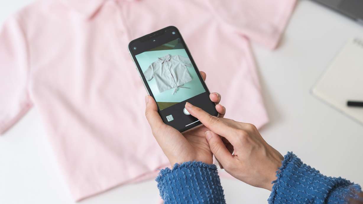 Discover how to improve your listings, photos, pricing, communication and more. Get better sales results now!