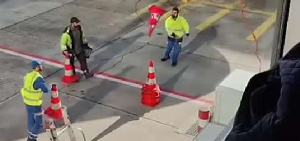 Have You Seen This? How airport workers entertain themselves