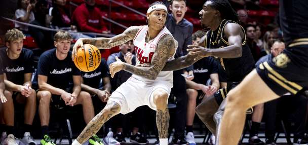 Utah men's basketball edges past Purdue Fort Wayne in tight battle