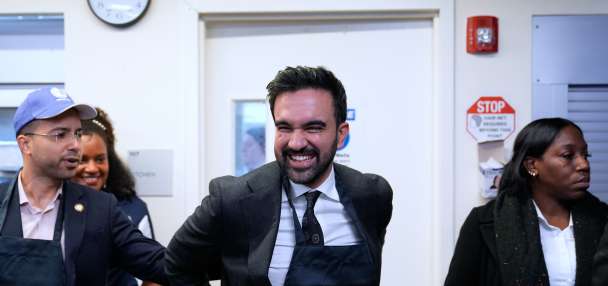 Top Politics story anchor