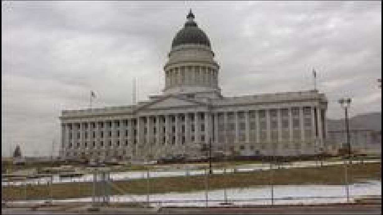 House passes child car seat bill