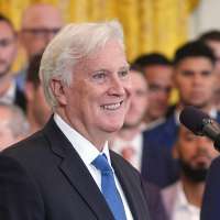 Lakers fire Joey Buss, Jesse Buss from front office positions after ownership change