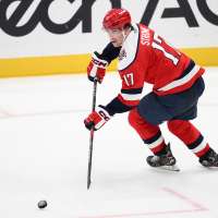 Capitals' Strome learns during game that wife gave birth to daughter