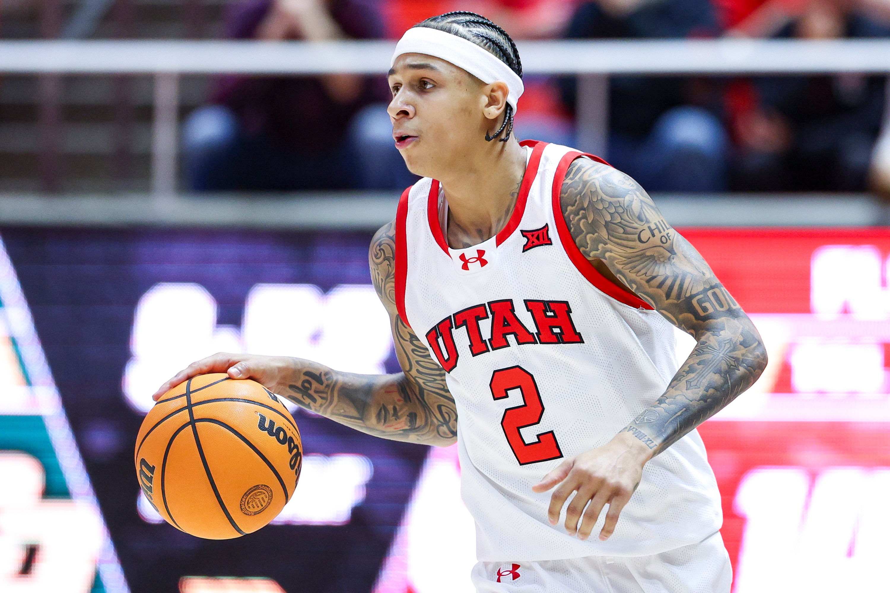 Brown hits go-ahead free throws as Runnin' Utes bounce back with narrow win over Ole Miss