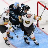 Eichel scores twice as Golden Knights beat Mammoth 4-1