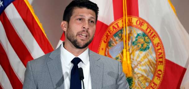 Florida eviction turns deadly as a deputy is killed, shooter and 2 others wounded