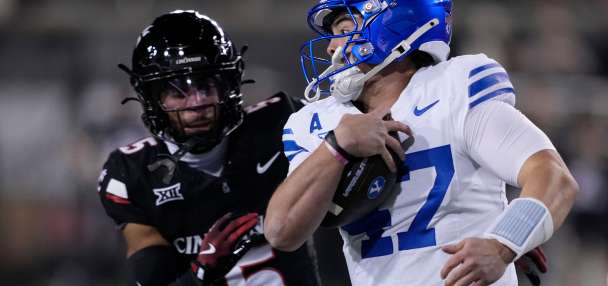 Top Sports story anchor