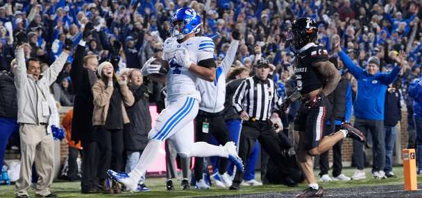 LJ Martin, offensive line that fueled him have No. 11 BYU within a win of Big 12 title game