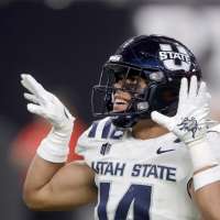Big 2nd half lifts Utah State past Fresno State to get bowl eligible
