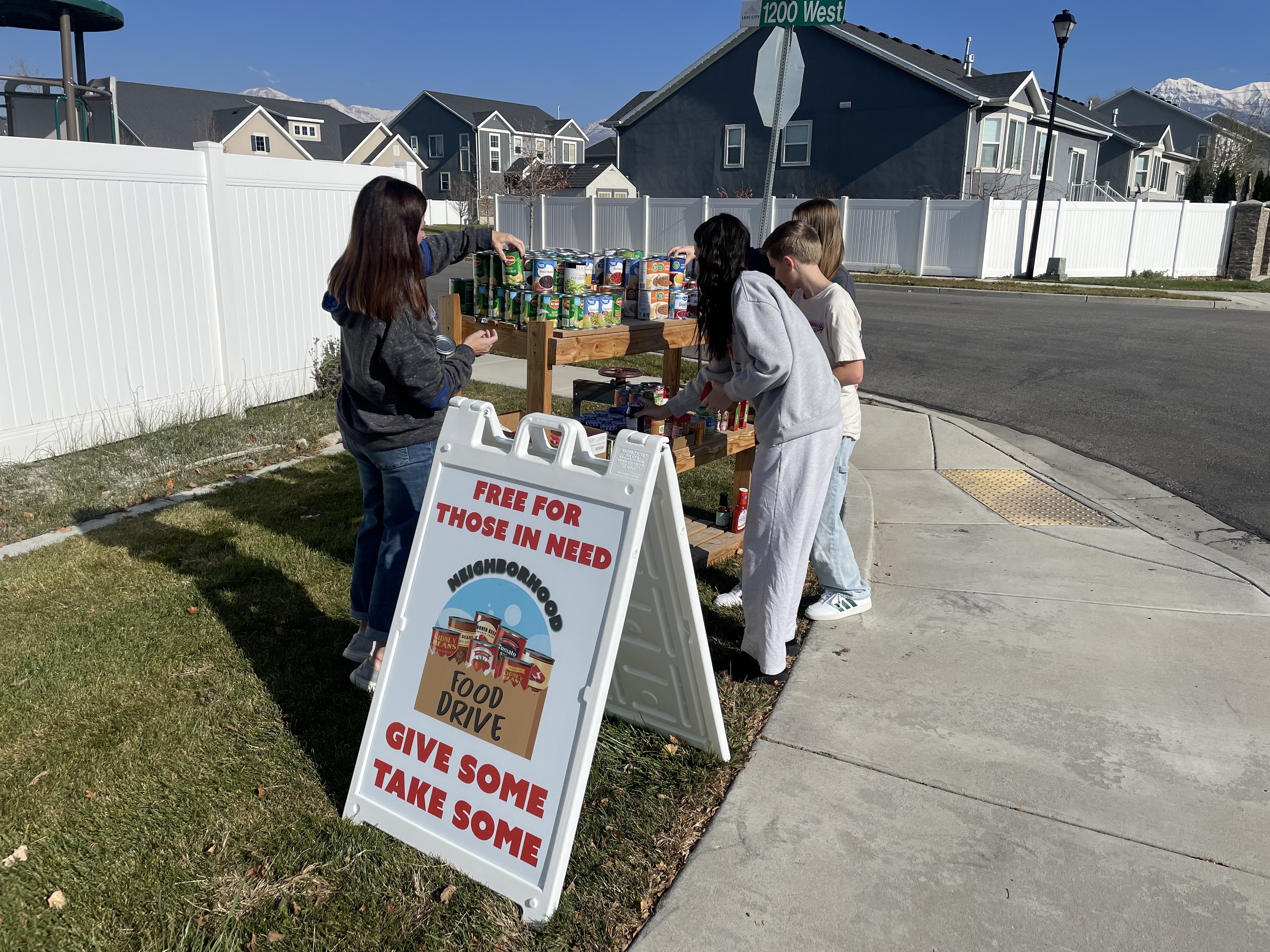 'No judgment': Lehi youth transform yard into a mini food bank to help those in need