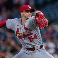 Red Sox acquire right-hander Sonny Gray from the Cardinals