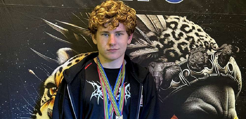 Idaho teen competes for USA powerlifting team at the world championship, sets world record