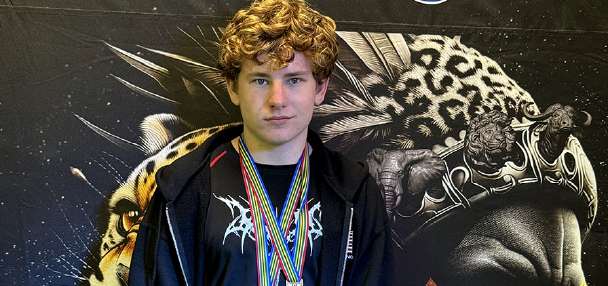 Idaho teen competes for USA powerlifting team at the world championship, sets world record