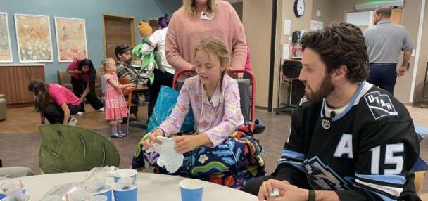 Utah Mammoth players bring holiday cheer to kids at Intermountain Primary Children's Hospital