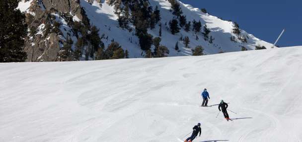 Woman admits to selling 'discounted' Utah ski tickets purchased with stolen credit cards