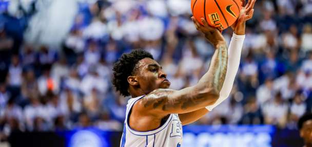 Top Sports story anchor