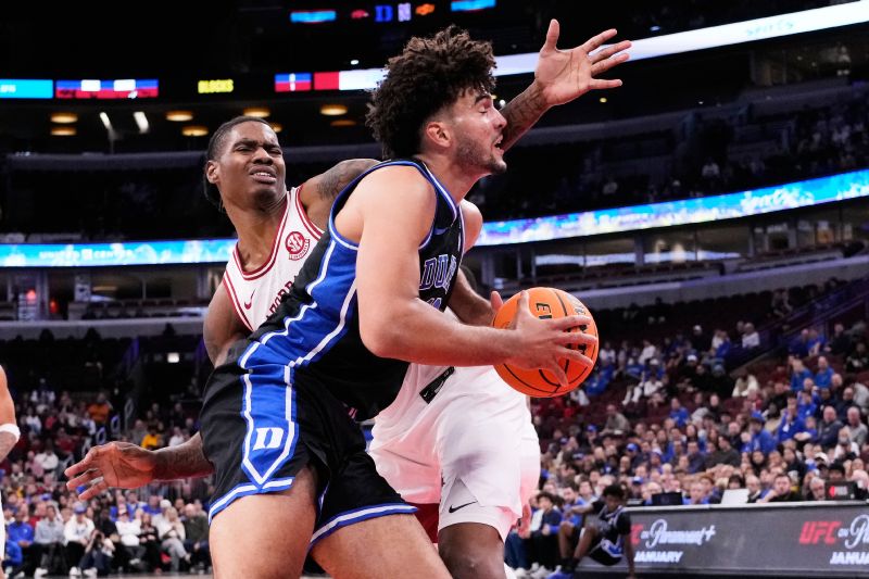 Cameron Boozer scores 35 points as No. 4 Duke tops No. 22 Arkansas 80-71 | KSL.com