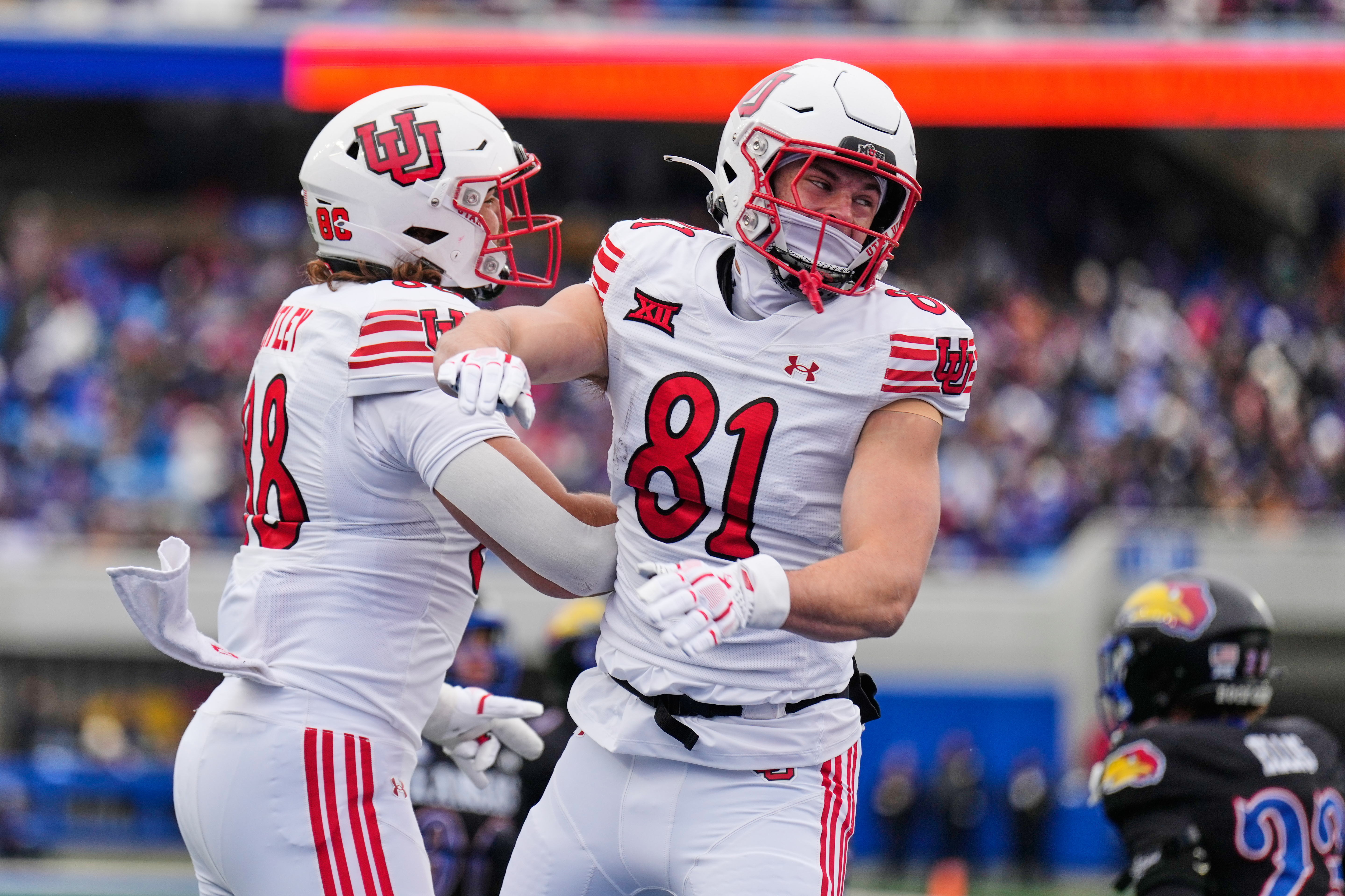 Pick Six Previews: Utah the clear-cut favorite over Nebraska in Las Vegas Bowl