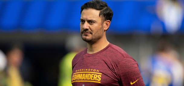 Andrew Luck hires Tavita Pritchard as Stanford's head football coach