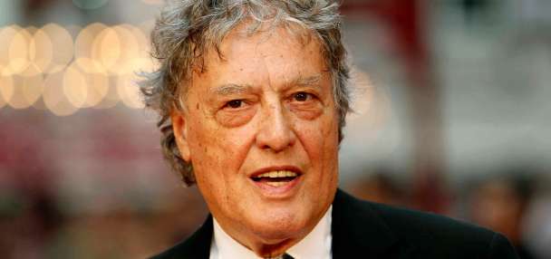 Tom Stoppard, sparkling playwright who won an Oscar for 'Shakespeare In Love,' dies at 88