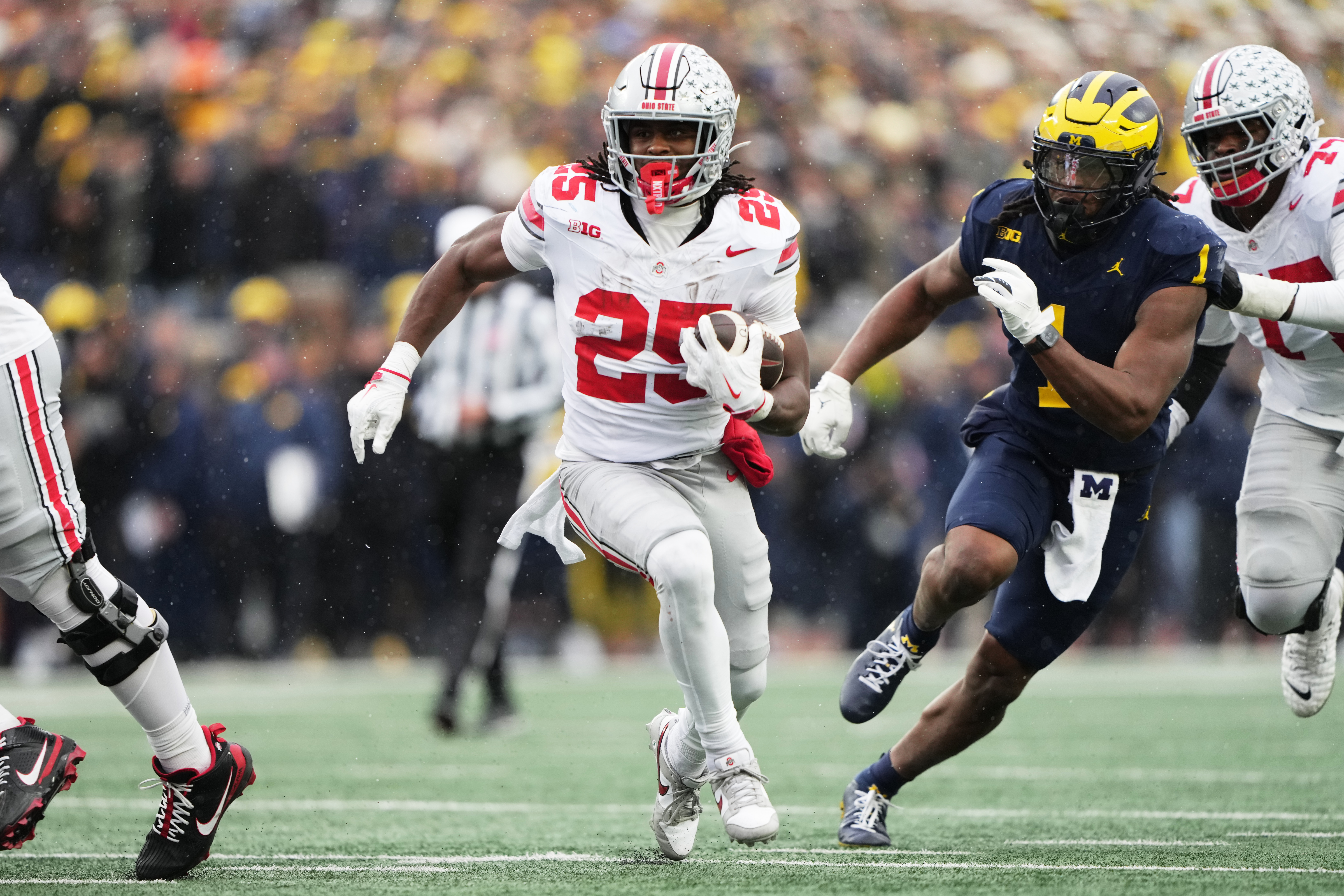 Josh Furlong's AP Top 25: Ohio State win highlights entertaining rivalry weekend