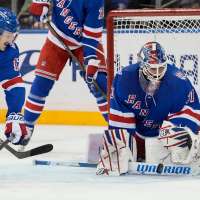 Rangers fail to duplicate road success at MSG, fall to 2-8-1 at home after loss to Lightning