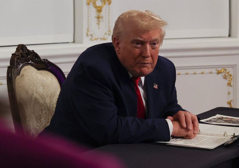 Trump confirms conversation with Venezuela's Maduro