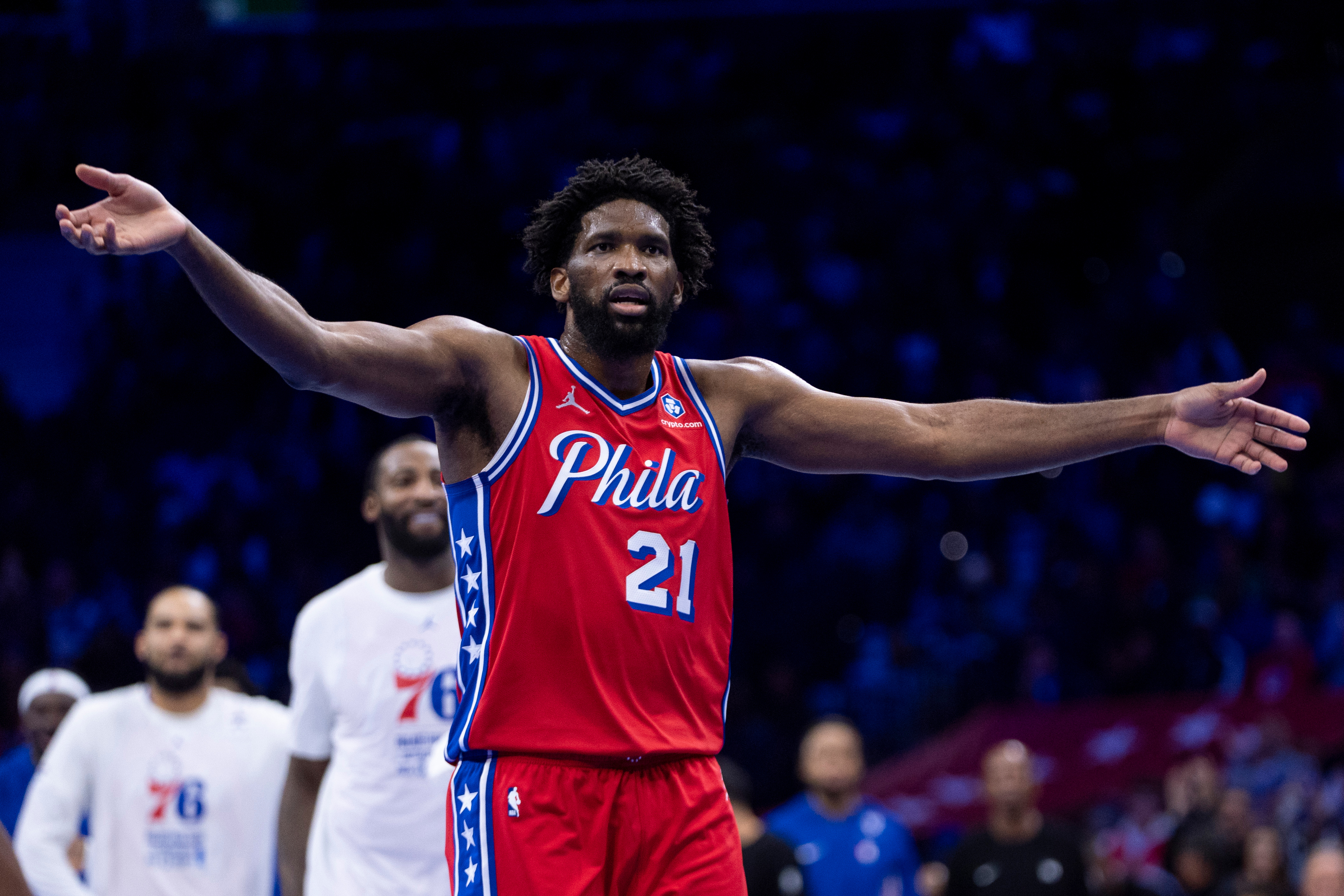 Joel Embiid returns for 76ers from latest knee injury with 18 points in season-high 30 minutes